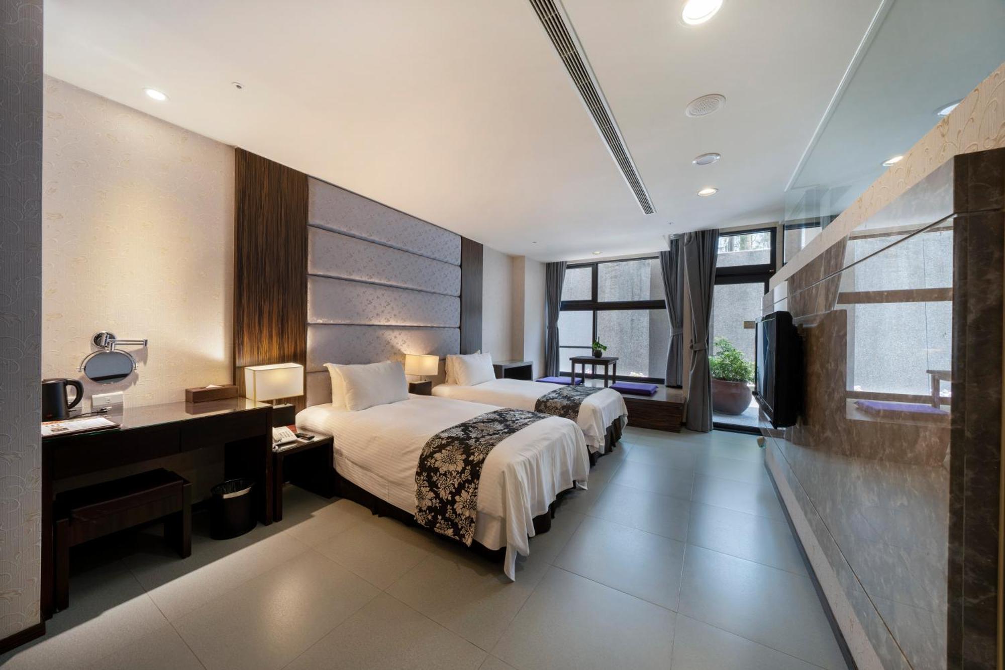 פולי Tai-Yi Red Maple Resort מראה חיצוני תמונה