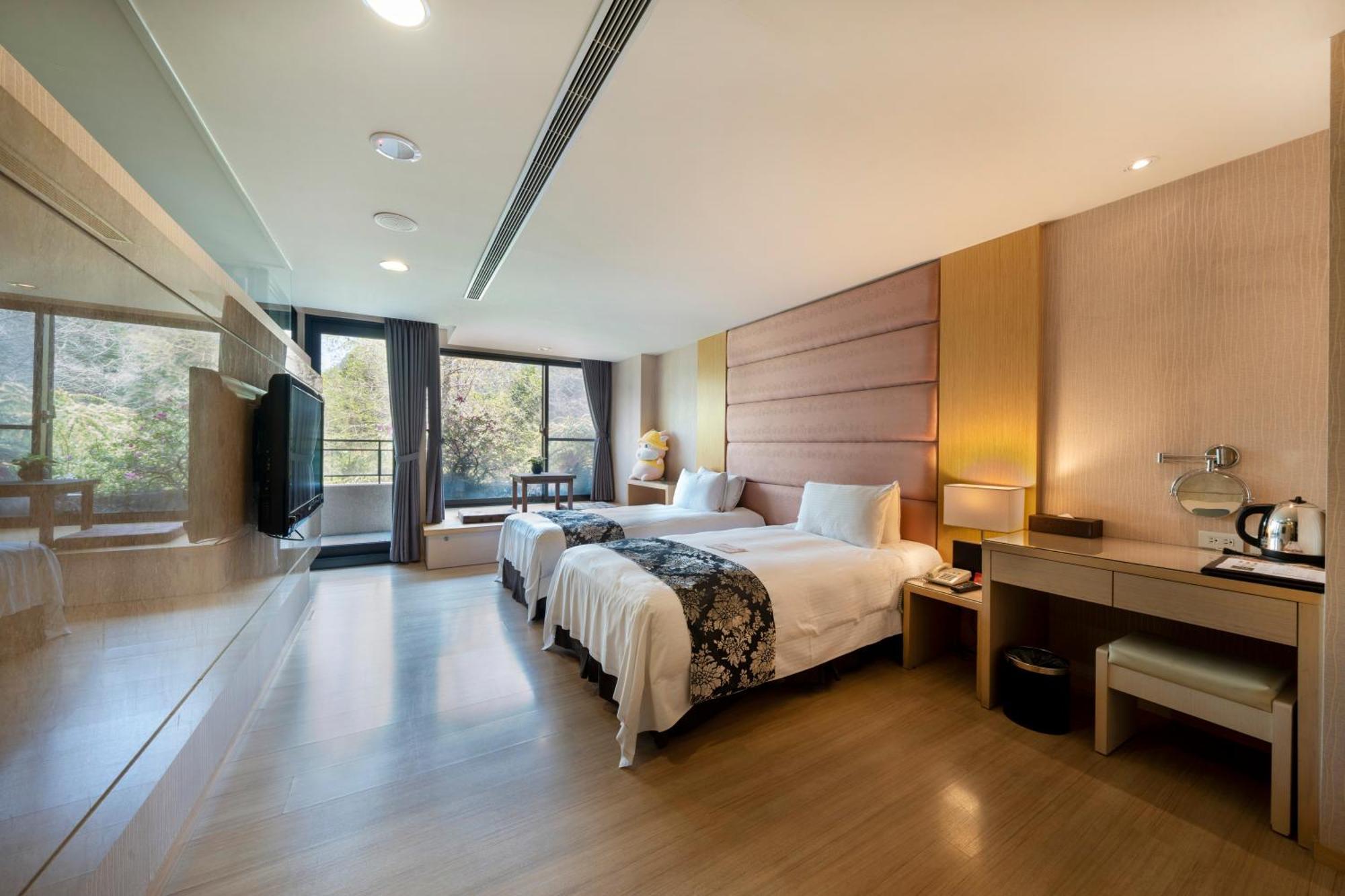 פולי Tai-Yi Red Maple Resort מראה חיצוני תמונה