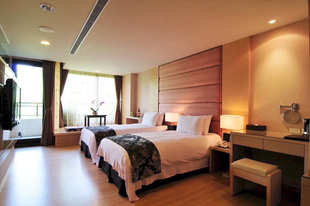 פולי Tai-Yi Red Maple Resort מראה חיצוני תמונה