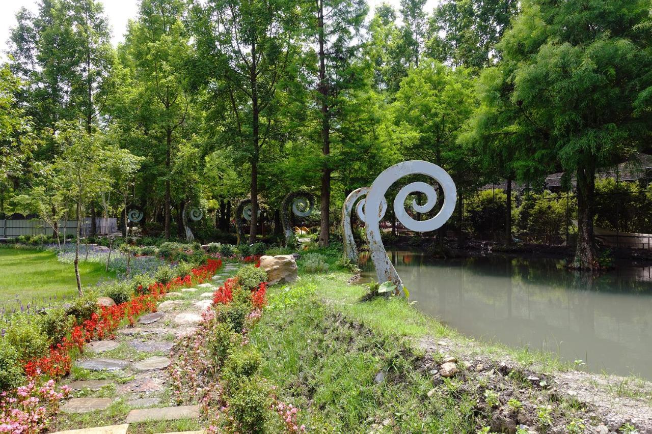פולי Tai-Yi Red Maple Resort מראה חיצוני תמונה